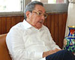 Recibe Raúl Castro al ex Presidente panameño Martín Torrijos