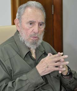 Defiende Fidel Castro paz sin renunciar a principios justos
