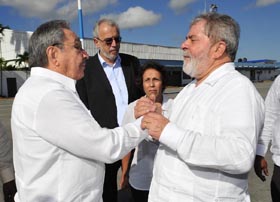 Satisfecho Lula de su visita a Cuba