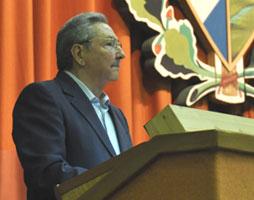 Raúl Castro: No descuidaremos, ni un instante, la unidad de la mayoría de los cubanos en torno al Partido y la